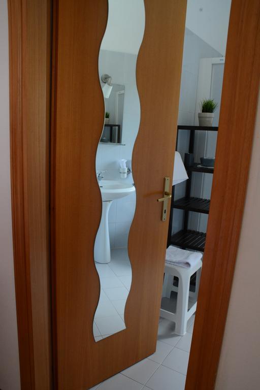 Albergo Ristorante La Torretta กาสติโญเน เด เปโปลี ภายนอก รูปภาพ